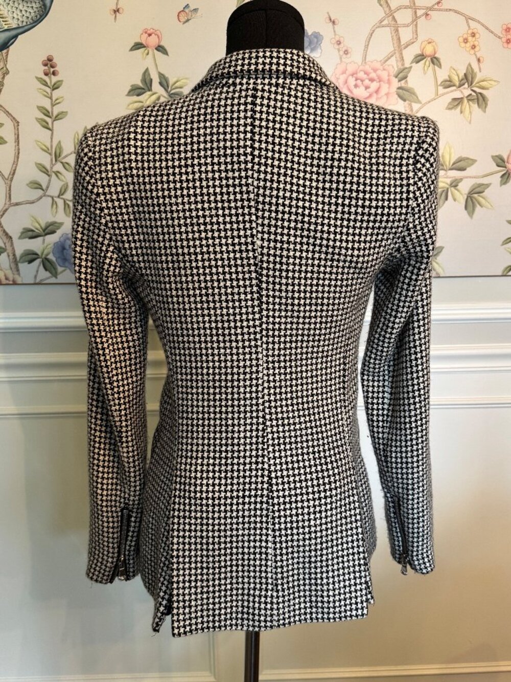 L'Agence Black & White Candra Houndstooth blazer. Size 0. Great condition - Picture 4 of 8